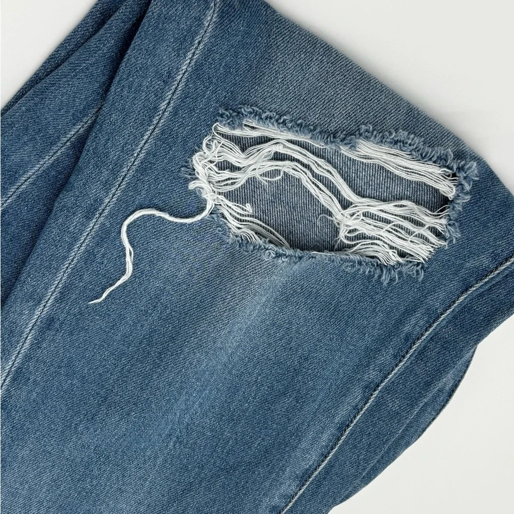 American Eagle Women’s Distressed Button-fly Straight Leg Jeans 14Long - Picture 13 of 13